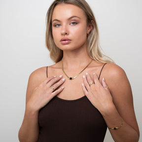 Colar com Pedra de Onix Banhado a Ouro 18K