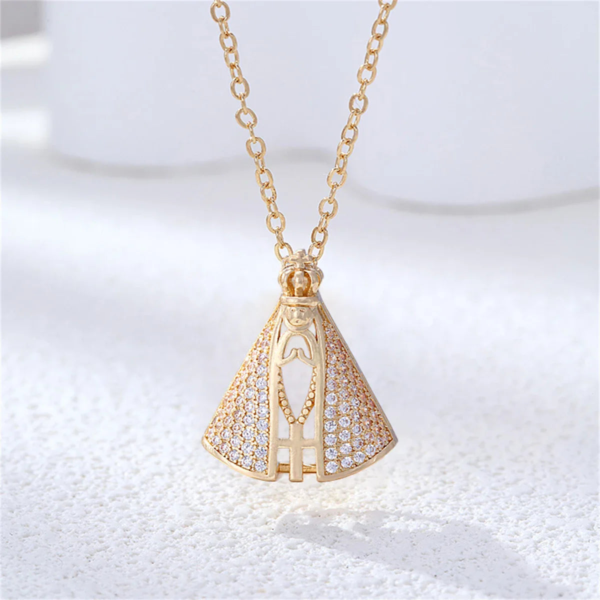 Colar Pingente Cravejado Santinha